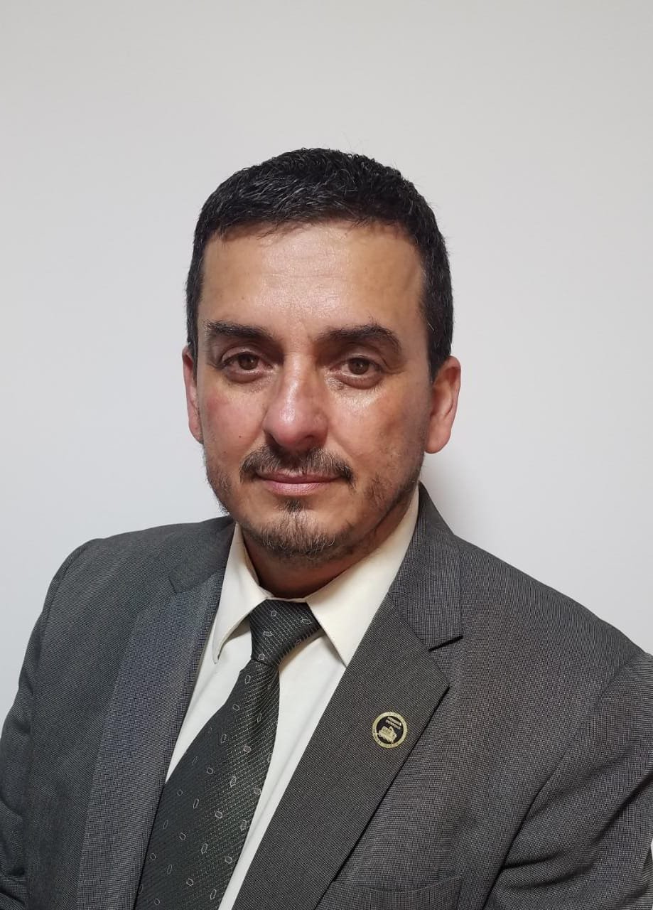 Mg. Jaime Dongo Glliani